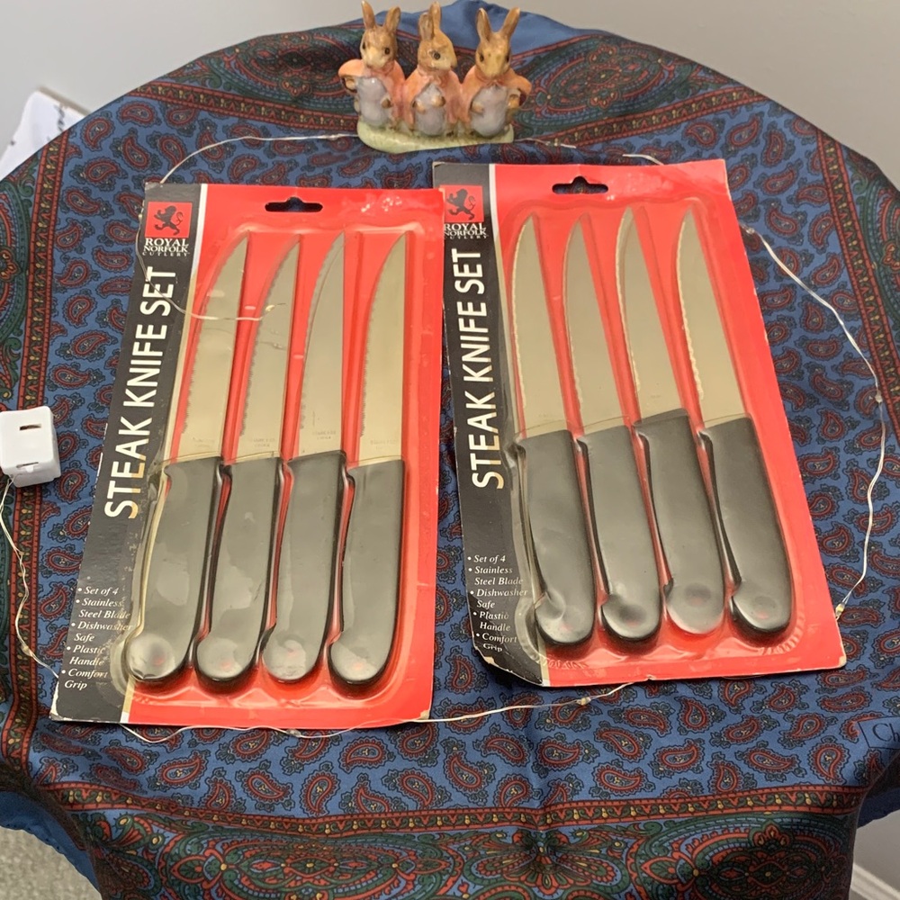 Royal Norfolk Cutlery Set of 8 Steak Knives